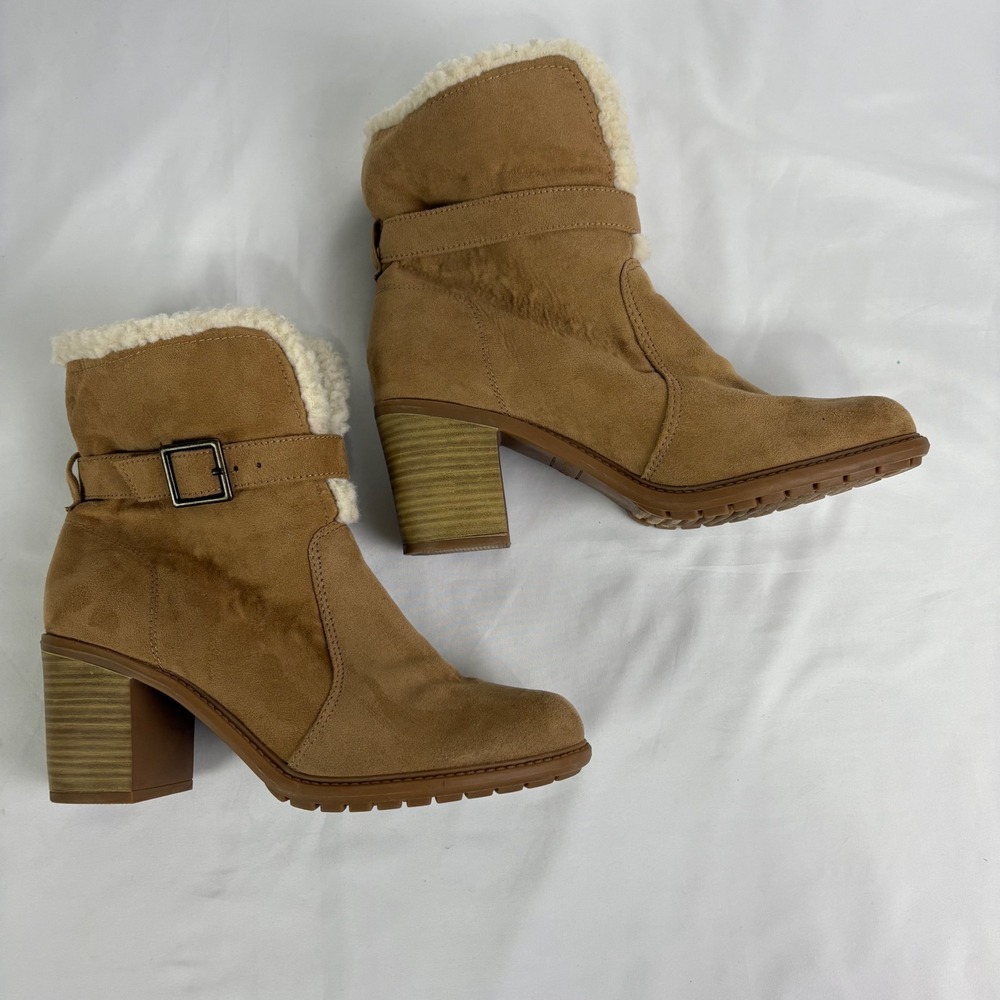 American Eagle Women's 8 Tan Suede Faux Fur Lined Heeled Ankle Boots Cozy Winter - Picture 11 of 11